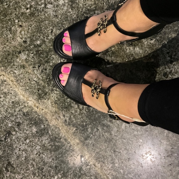 CHANEL QUILTED HEEL WEDGES !! - Picture 6 of 15